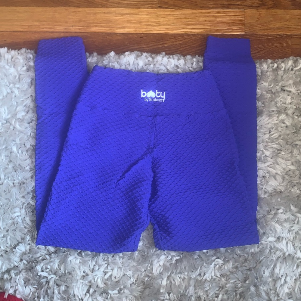 Booty by Brabants Croco Leggings in Blue Violet